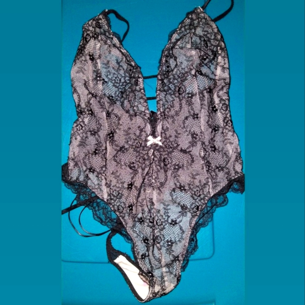 Victoria's Secret black and pink teddy Sz S/M